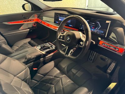 2023 BMW 7 SERIES photo 10