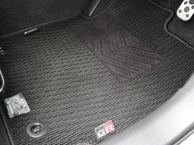 صورة 32 لـ 2024 Toyota GR COROLLA