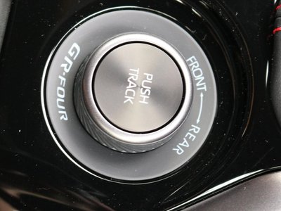 صورة 66 لـ 2024 Toyota GR COROLLA