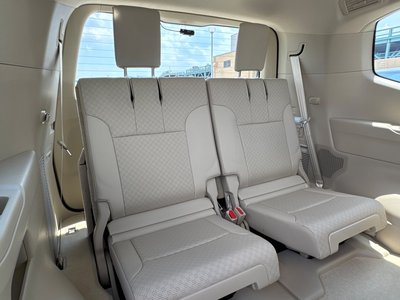 2025 Toyota LAND CRUISER 300 thumbnail 68