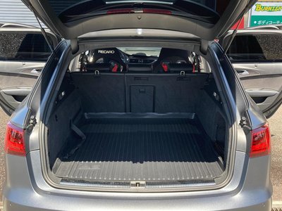 2017 AUDI RS6 AVANT 照片 17