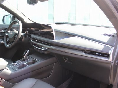2025 Cadillac XT4 缩略图 13