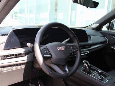 2025 Cadillac XT4 缩略图 16