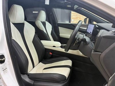 2023 Lexus NX photo 11