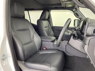 2024 Toyota LAND CRUISER 250 thumbnail 24