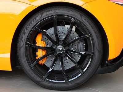صورة 36 لـ 2024 Mclaren ARTURA SPIDER