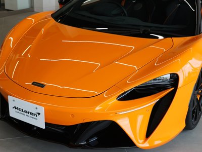 صورة 20 لـ 2024 Mclaren ARTURA SPIDER