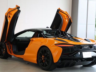 صورة 12 لـ 2024 Mclaren ARTURA SPIDER