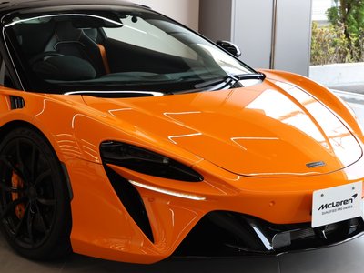 صورة 17 لـ 2024 Mclaren ARTURA SPIDER