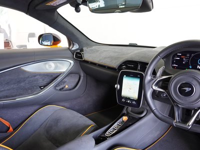 صورة 72 لـ 2024 Mclaren ARTURA SPIDER