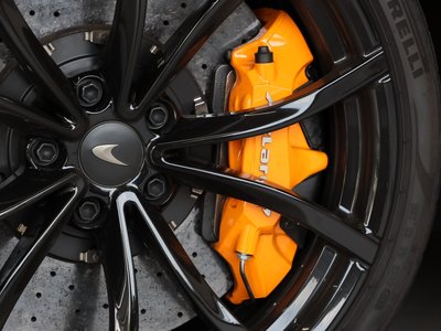 صورة 37 لـ 2024 Mclaren ARTURA SPIDER