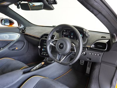 صورة 51 لـ 2024 Mclaren ARTURA SPIDER