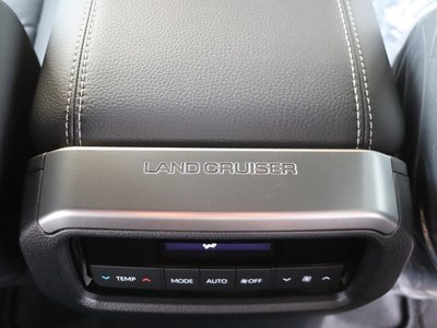 صورة 23 لـ 2025 Toyota LAND CRUISER 250