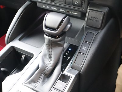 صورة 59 لـ 2025 Toyota LAND CRUISER 250