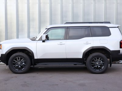 صورة 13 لـ 2025 Toyota LAND CRUISER 250
