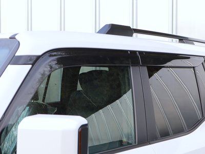 صورة 40 لـ 2025 Toyota LAND CRUISER 250