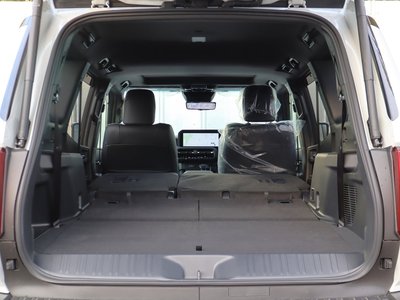 صورة 70 لـ 2025 Toyota LAND CRUISER 250