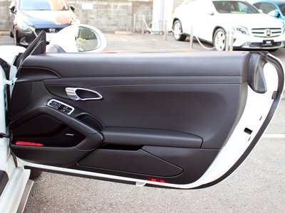 2015 Porsche CAYMAN thumbnail 56