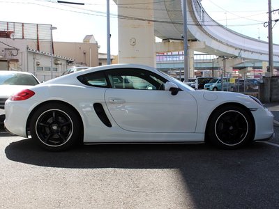 2015 Porsche CAYMAN thumbnail 28