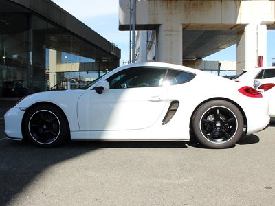 2015 Porsche CAYMAN thumbnail 29