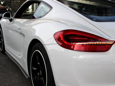 2015 Porsche CAYMAN thumbnail 74