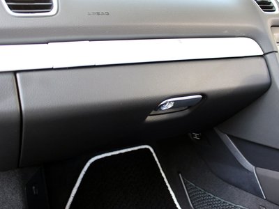 2015 Porsche CAYMAN thumbnail 45