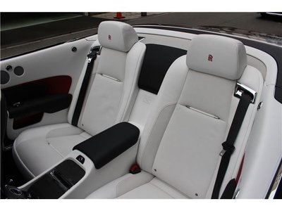 2020 ROLLS-ROYCE DAWN 缩略图 18