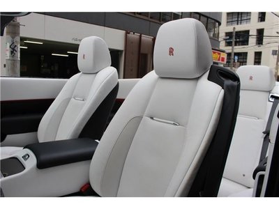 2020 ROLLS-ROYCE DAWN 缩略图 17