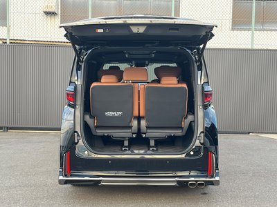 صورة 14 لـ 2024 Toyota VELLFIRE