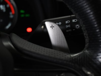 صورة 34 لـ 2017 Lexus LC