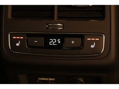 صورة 77 لـ 2023 AUDI RS4 AVANT