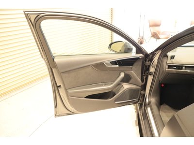 صورة 33 لـ 2023 AUDI RS4 AVANT