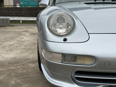 صورة 16 لـ 1994 Porsche 911