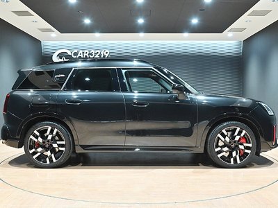 صورة 10 لـ 2024 MINI COOPER COUNTRYMAN