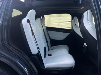 2017 Tesla MODEL X 照片 35