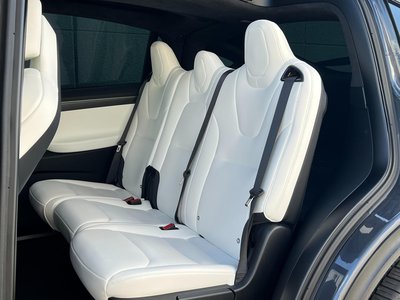 2017 Tesla MODEL X 照片 32