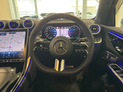 2025 Mercedes-BENZ GLC photo 11