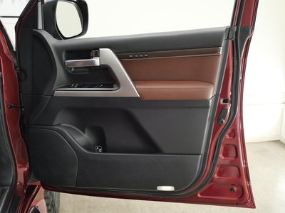 2016 Toyota LAND CRUISER 200 — фото 26