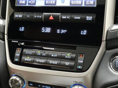 2016 Toyota LAND CRUISER 200 — фото 68
