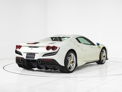 2022 Ferrari F8 SPIDER — фото 11