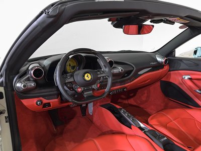 2022 Ferrari F8 SPIDER — фото 3