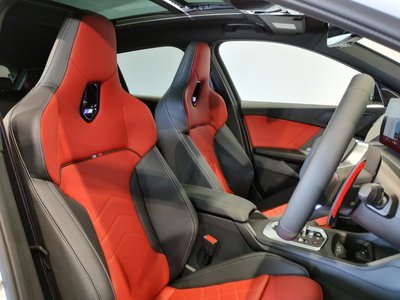 2026 BMW 1 SERIES thumbnail 34