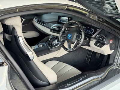2015 BMW I8 — фото 54