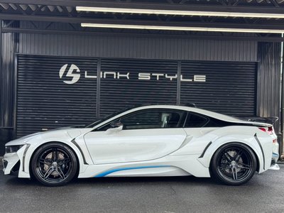 2015 BMW I8 — фото 26