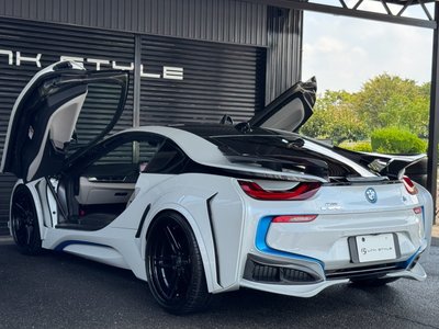 2015 BMW I8 — фото 44
