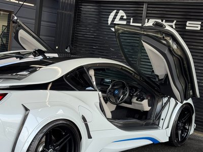 2015 BMW I8 — фото 50