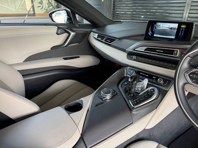 2015 BMW I8 — фото 63