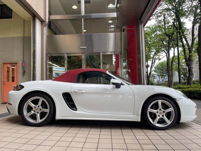 صورة مصغرة 11 لـ 2017 Porsche 718