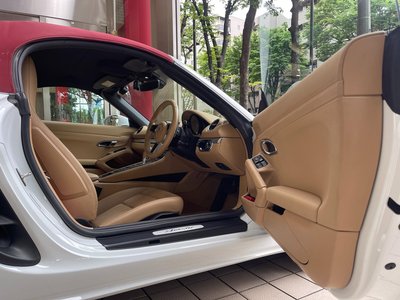 صورة مصغرة 3 لـ 2017 Porsche 718