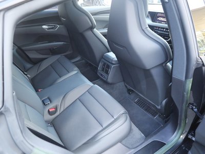 صورة مصغرة 38 لـ 2024 AUDI E-TRON GT QUATTRO